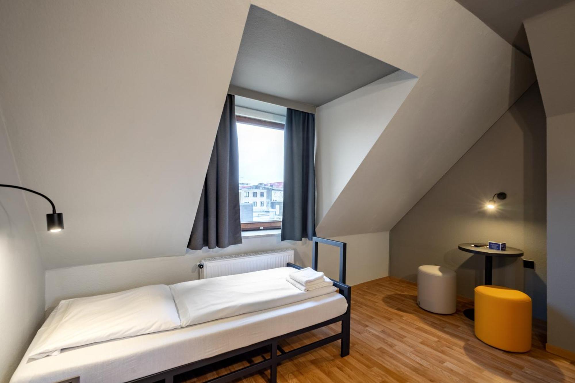 Single Room